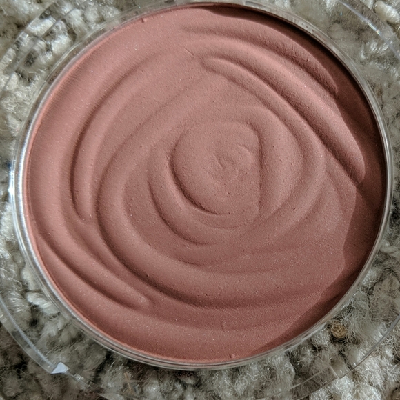 Drugstore blush bundle - Picture 4 of 8